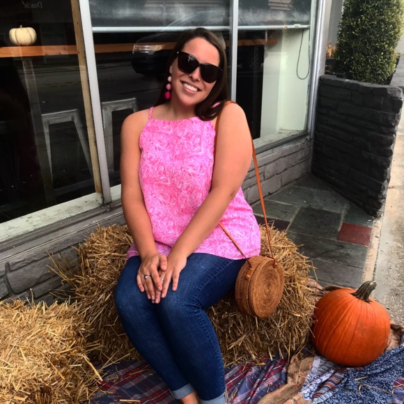 Meet your Posher, Emma - Picture 1 of 1